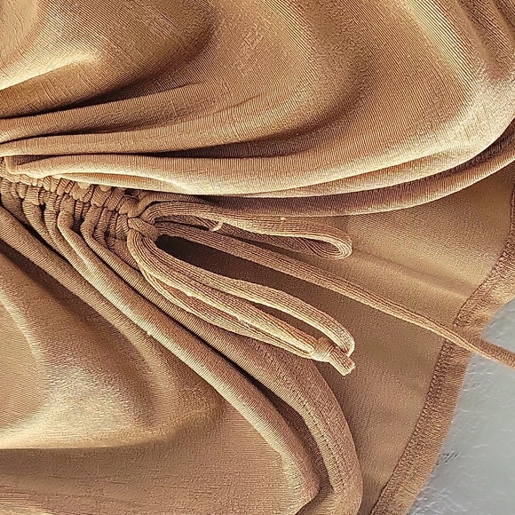 Just Polly NY Shiny tan slinky top ✨️ - Picture 3 of 5